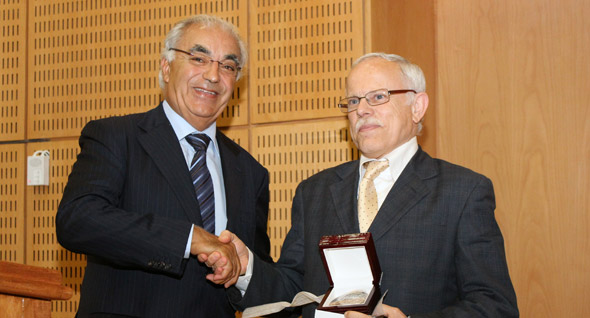 Dr Sadok Besrour et le professeur Mohamed Hédi Loueslati