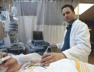 cardiologue-echocardiographiste-intensiviste-entrepreneur-38